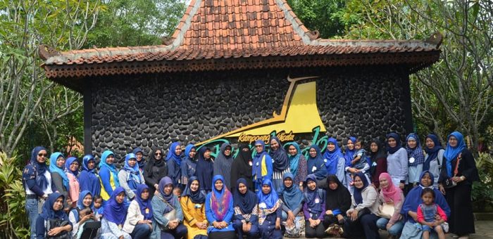 Kunjungan RA Persistri Jakarta